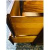 Image 6 : Retro Three-Drawer Dresser