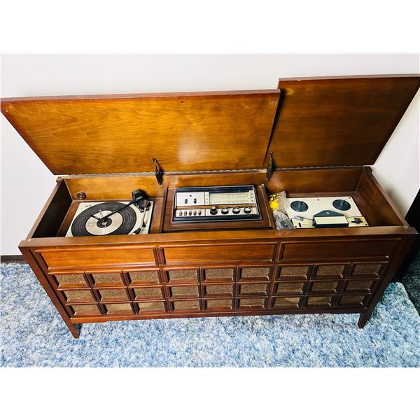 Silvertone Phonograph Cabinet