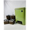 Image 1 : Retro Tins