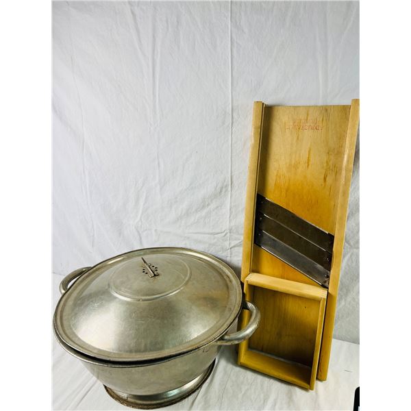 Vintage Kitchen Items