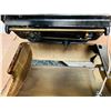 Image 5 : Sewing Singer Table