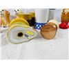 Image 6 : Collection of Salt & Pepper Shakers