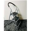 Image 1 : Folding Step Ladder