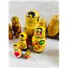 Image 5 : Wooden Nesting Dolls