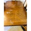 Image 3 : Pedestal Dining Table & Chairs