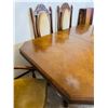 Image 7 : Pedestal Dining Table & Chairs