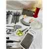 Image 4 : Kitchen Starter Lot