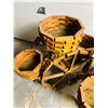 Image 3 : Wooden Wagon Planters