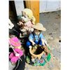 Image 2 : Garden Statues