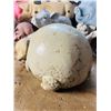 Image 2 : Home & Garden Pig Decor