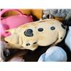 Image 4 : Home & Garden Pig Decor