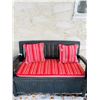 Image 1 : Keter Plastic Storage Bench