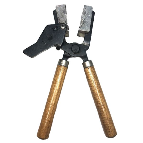 Lee Bullet Mold 40 SW & 10MM Auto w/ Handles