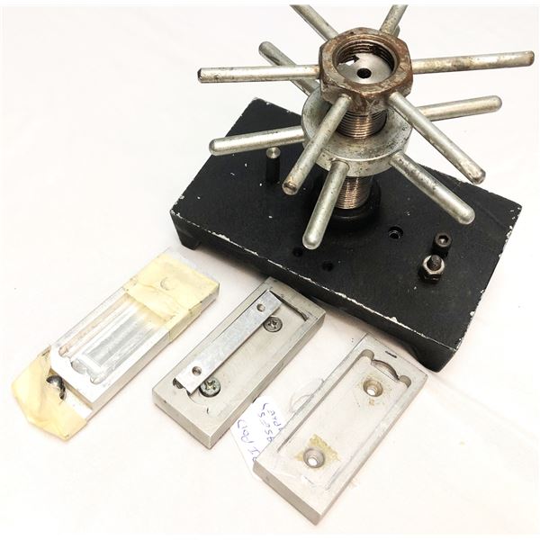 Reloading Rest w/ STARRETT Level & Plates