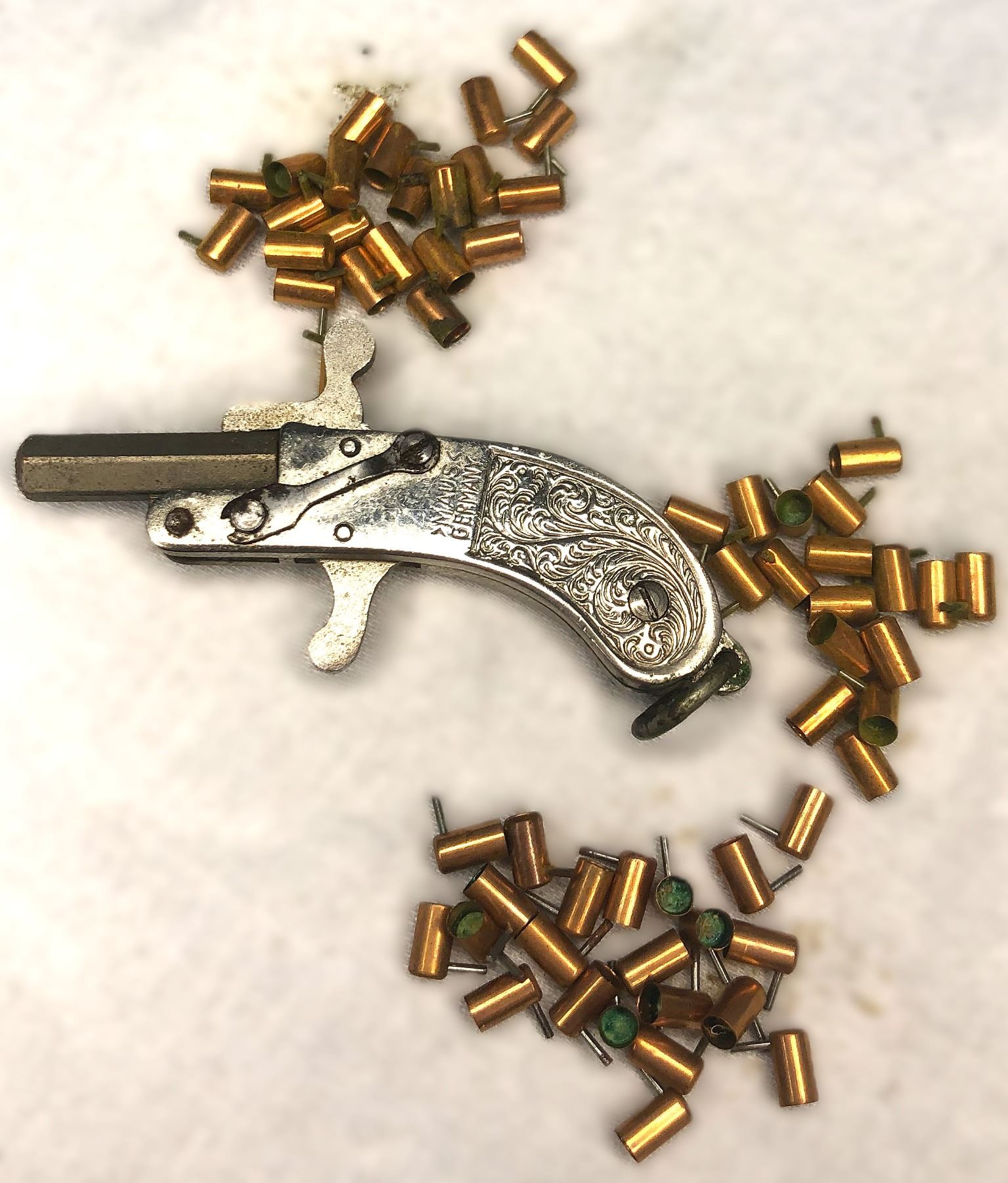 Mini Derringer Cap Gun w/ Caps