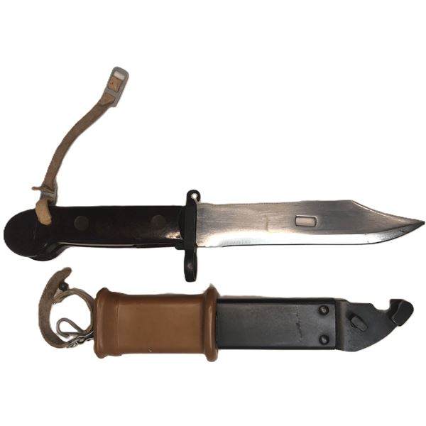 Hungarian AKM Type 1 6x3 Bayonet w/ Scabbard