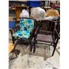 Image 2 : 2 chairs