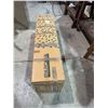 Image 1 : 7 foot Christmas tree