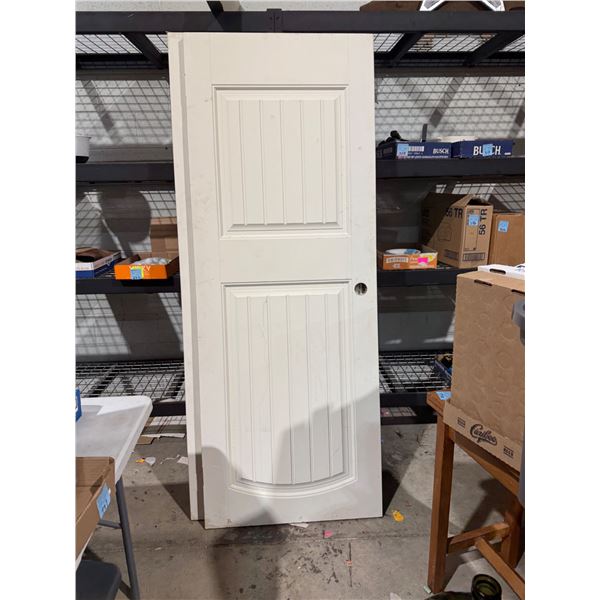 Door measures 30 x 80