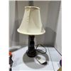 Image 1 : Table lamp