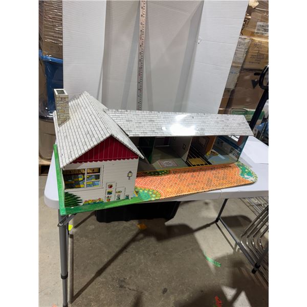 MARX tin house