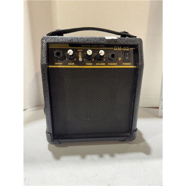 Guitar amplifier GM –05