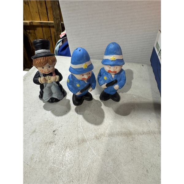 Salt and pepper shakers