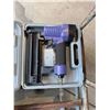 Image 1 : Air nailer