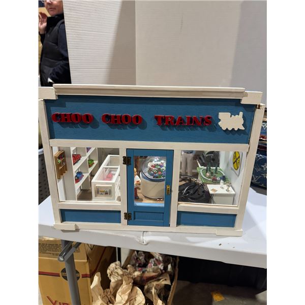 Choo-choo trains, plug-in decor