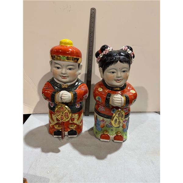 MCM Chinese figurines