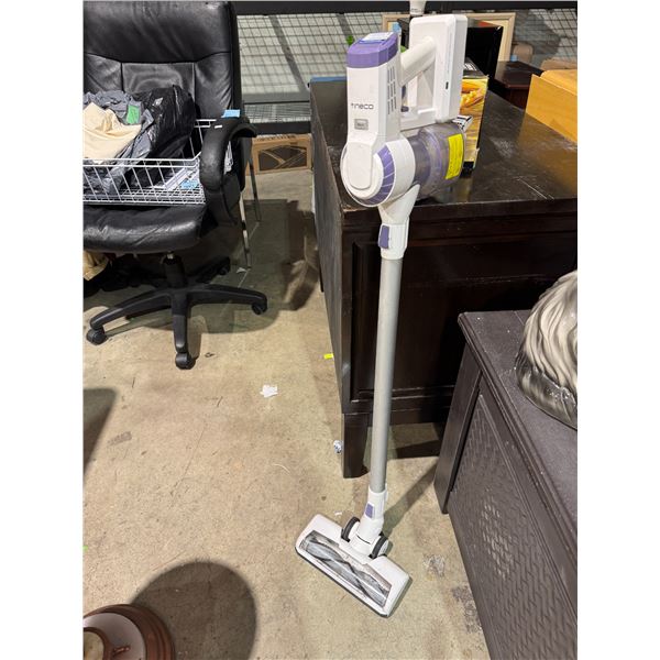 Vacuum needs power cord