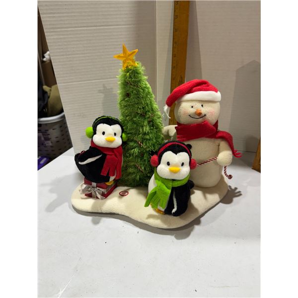 2006 Hallmark jingle pals, animated singing penguin tested working