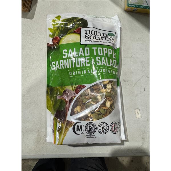 Salad topper best before  September 13, 2025