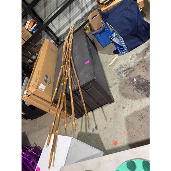 Large twig branches for decor