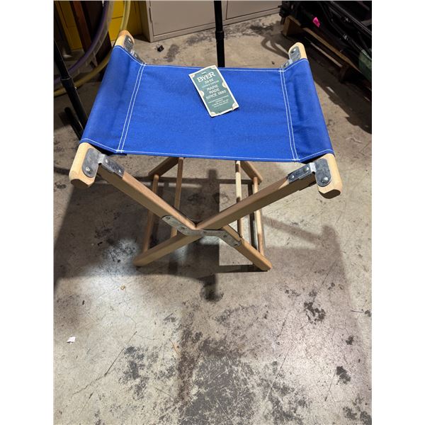 New byer folding  stool