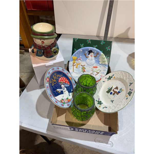 Snowman themed decor