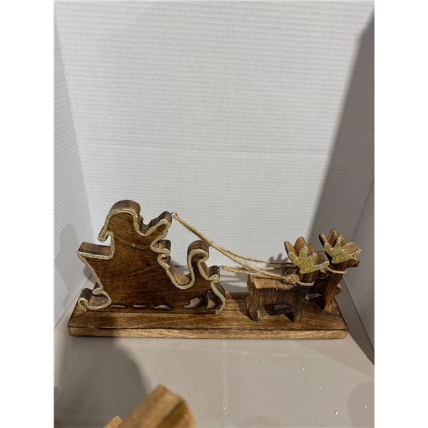 Reindeer and sleigh decor