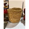 Image 1 : Basket