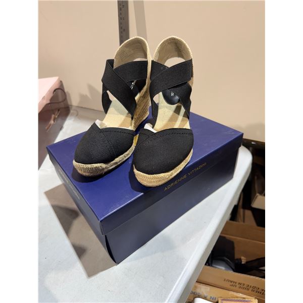 Adrian Vittadini size 8 shoes