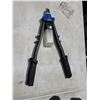 Image 1 : Heavy duty Rivet Gun