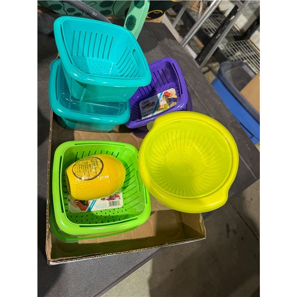 Barry boxes and other kitchen items