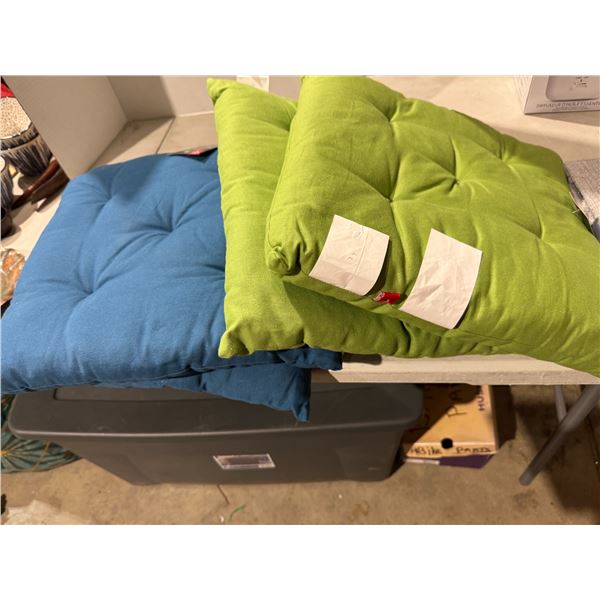 New chair cushions, two blue two green