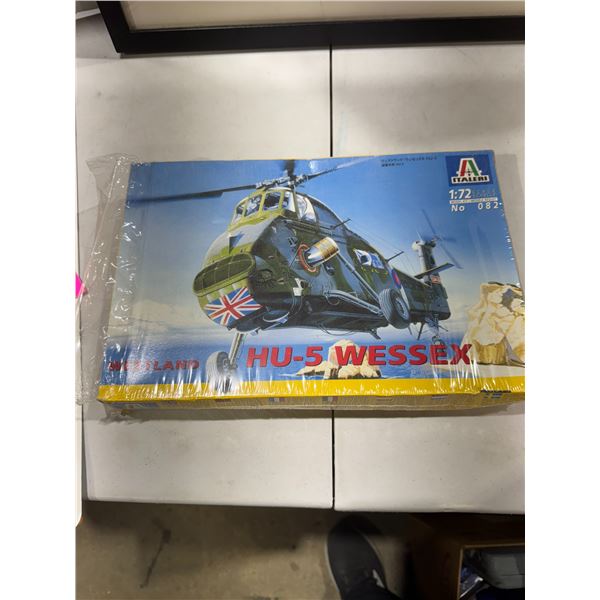 Italeri 1:72 scale model