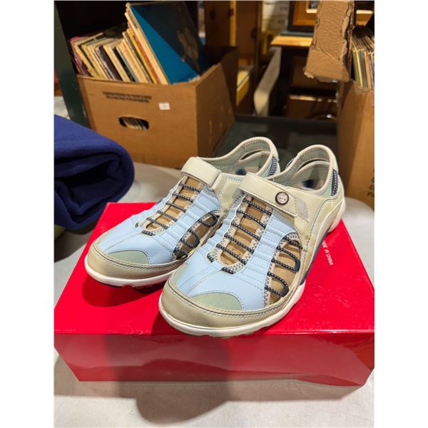 Timberland shoe size 8