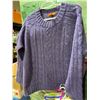 Image 1 : Sweater size large