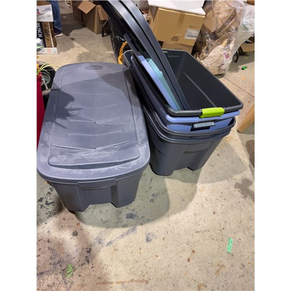 Lot of bins one has broken lid. See picture.