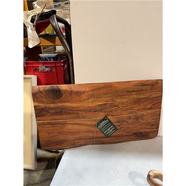 Live edge collection series, cutting board serving tray