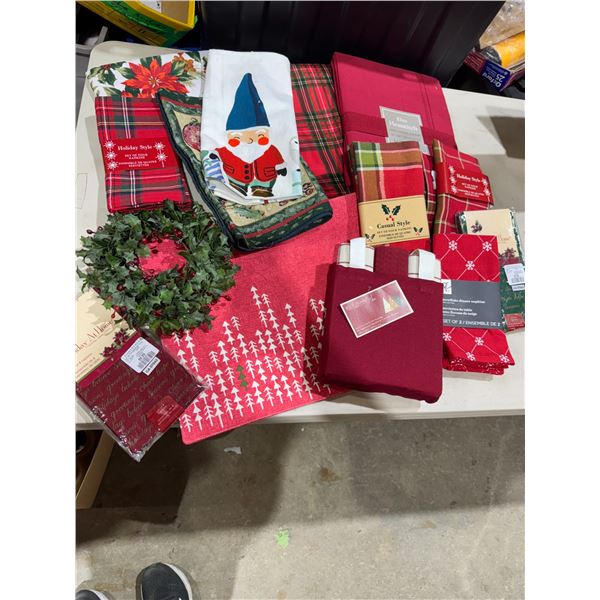 Table cloths, napkins, placemats