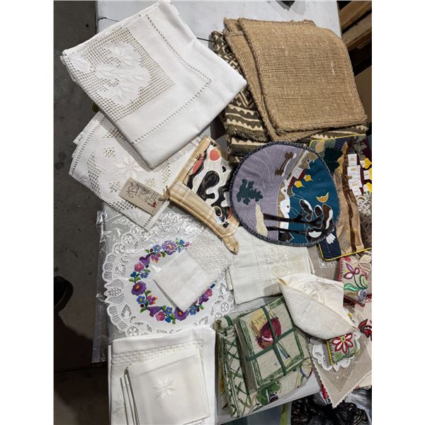 Assorted linens