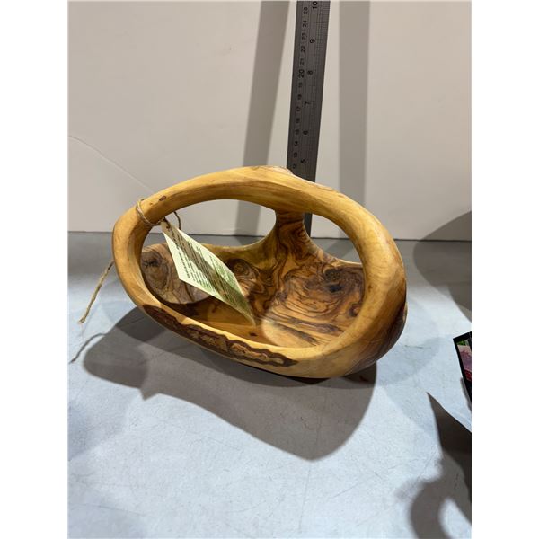 Olive wood bowl